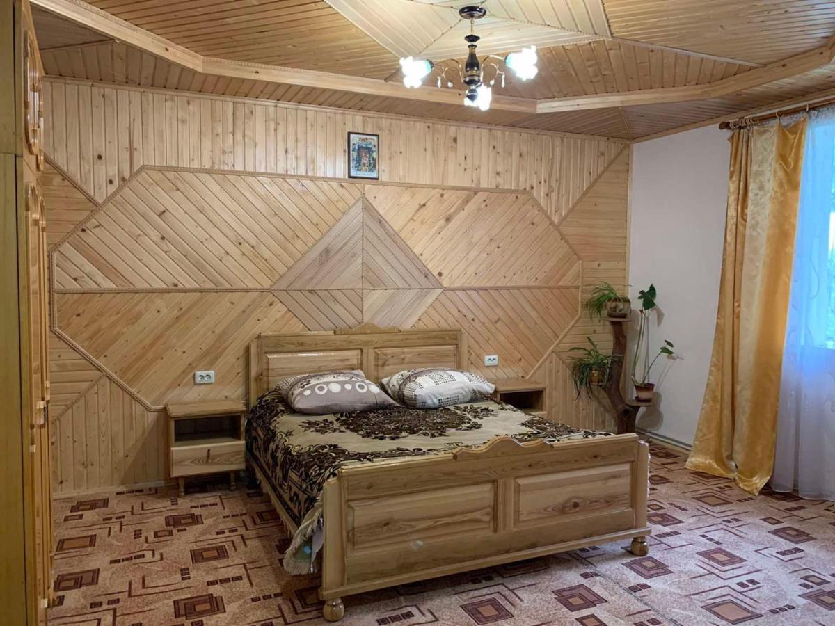 Приватна садиба Яблуневий сад Яремча Экстерьер фото